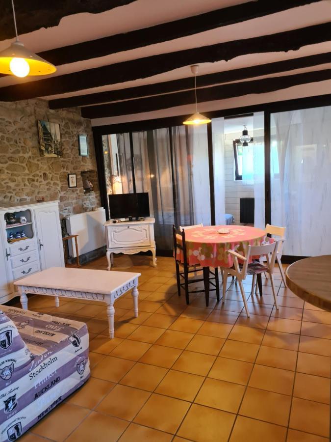 Gite Les Ajoncs - Closeries Du Golfe Theix Exterior photo